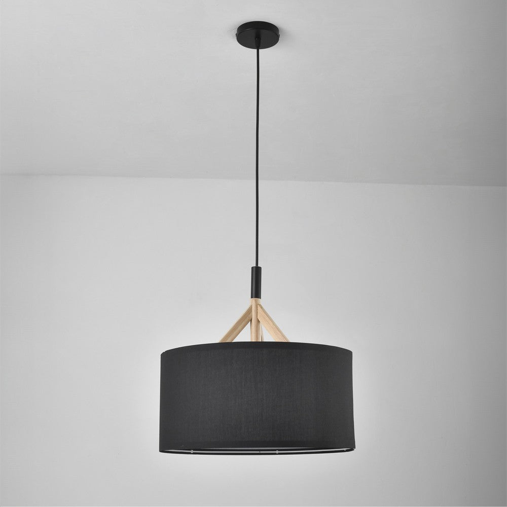 Lámpara Abi fabricada en madera, metal y tela color negro