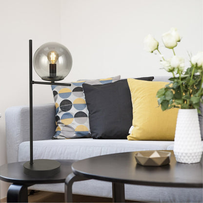 Lámpara Boston fabricada en Acero color Negro con tulipa de Cristal Fumé