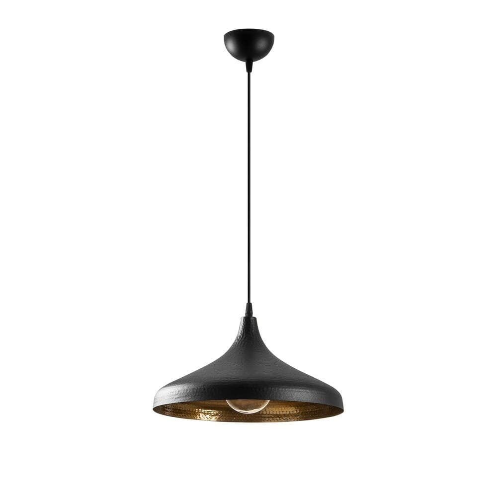 Lámpara colgante fabricada en metal color negro con interior dorado