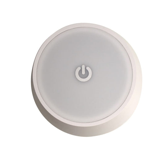 Lámpara fabricada en aluminio y plástico color blanco