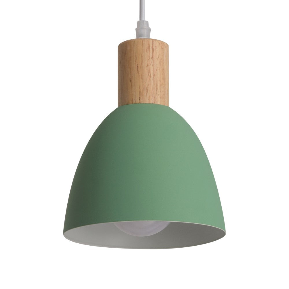 Lámpara Lilian fabricada en madera y metal color verde
