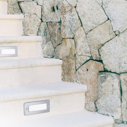 Luz de escalera LED con protección IP44