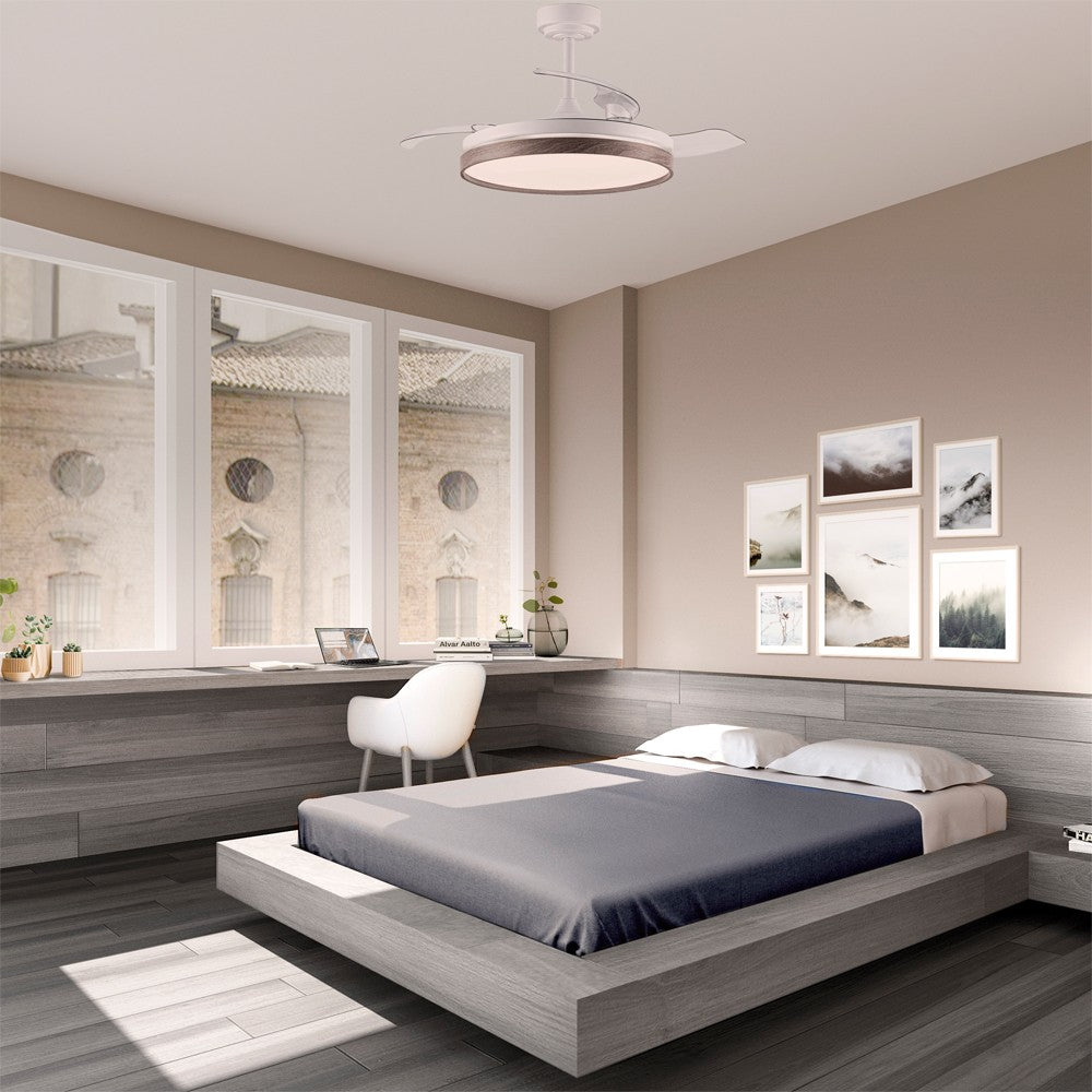 Ventilador Panam fabricado en Acero color Blanco y Madera Ceniza