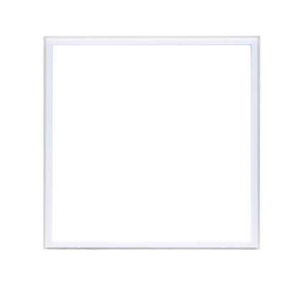 Luminaria LED empotrable con luz blanca fría, ideal para oficinas