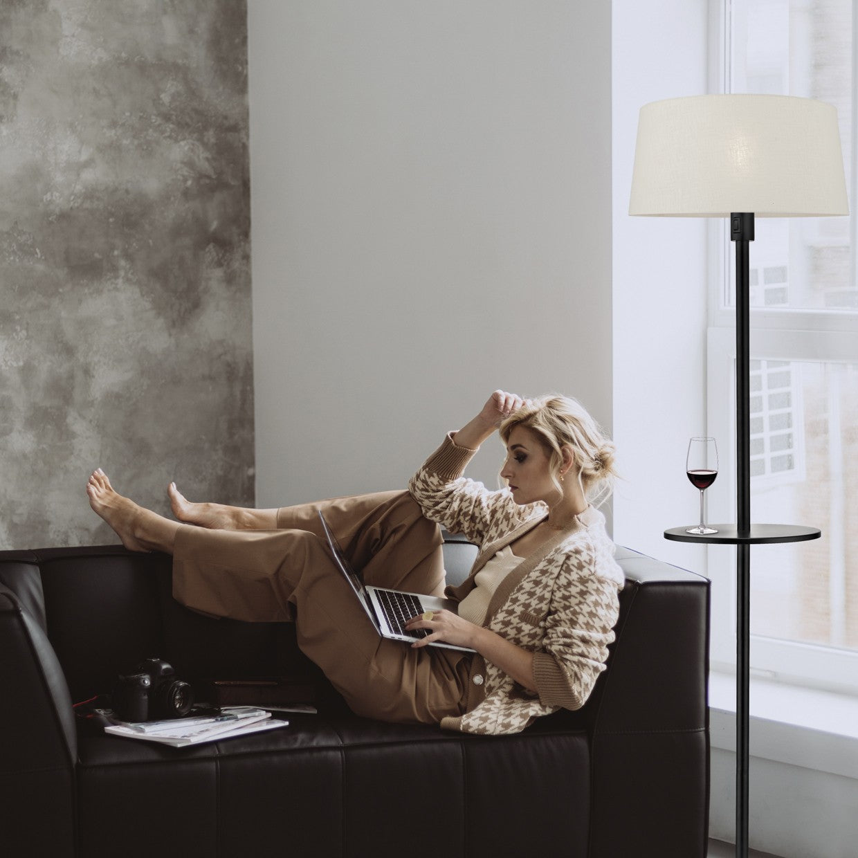 Medidas Pie de Salón Martín Negro AJP/Alemar Ref. 11112 - LuzGuru.com
