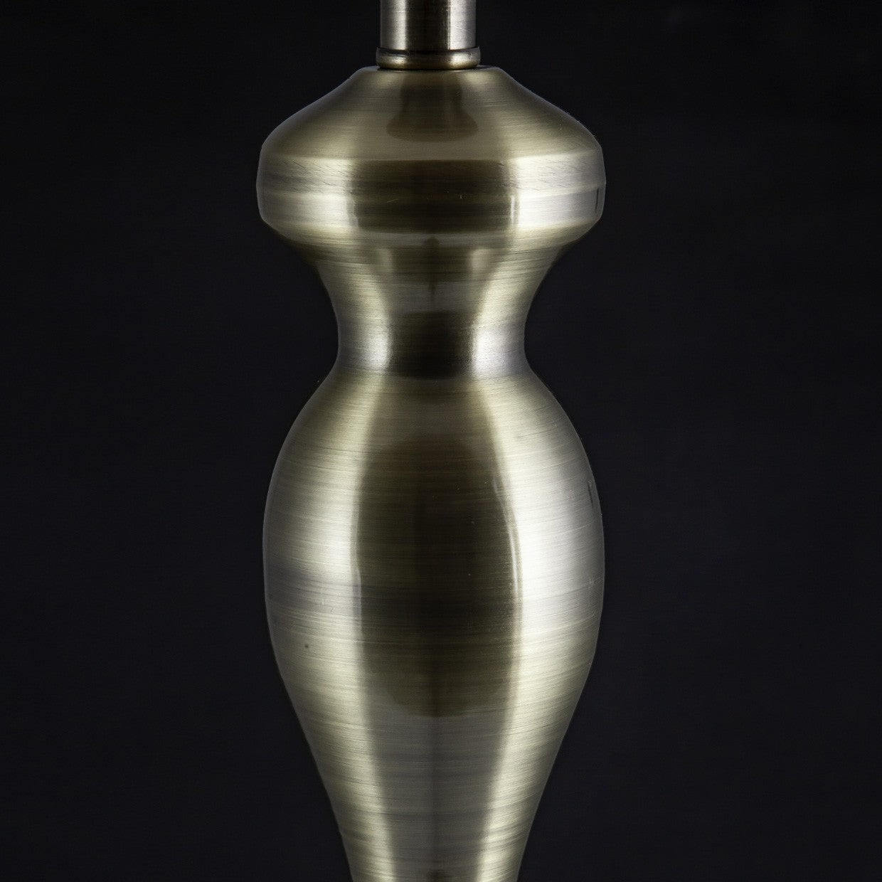 Medidas Pie Salón Devon AJP/Alemar Ref. 10927 - LuzGuru.com
