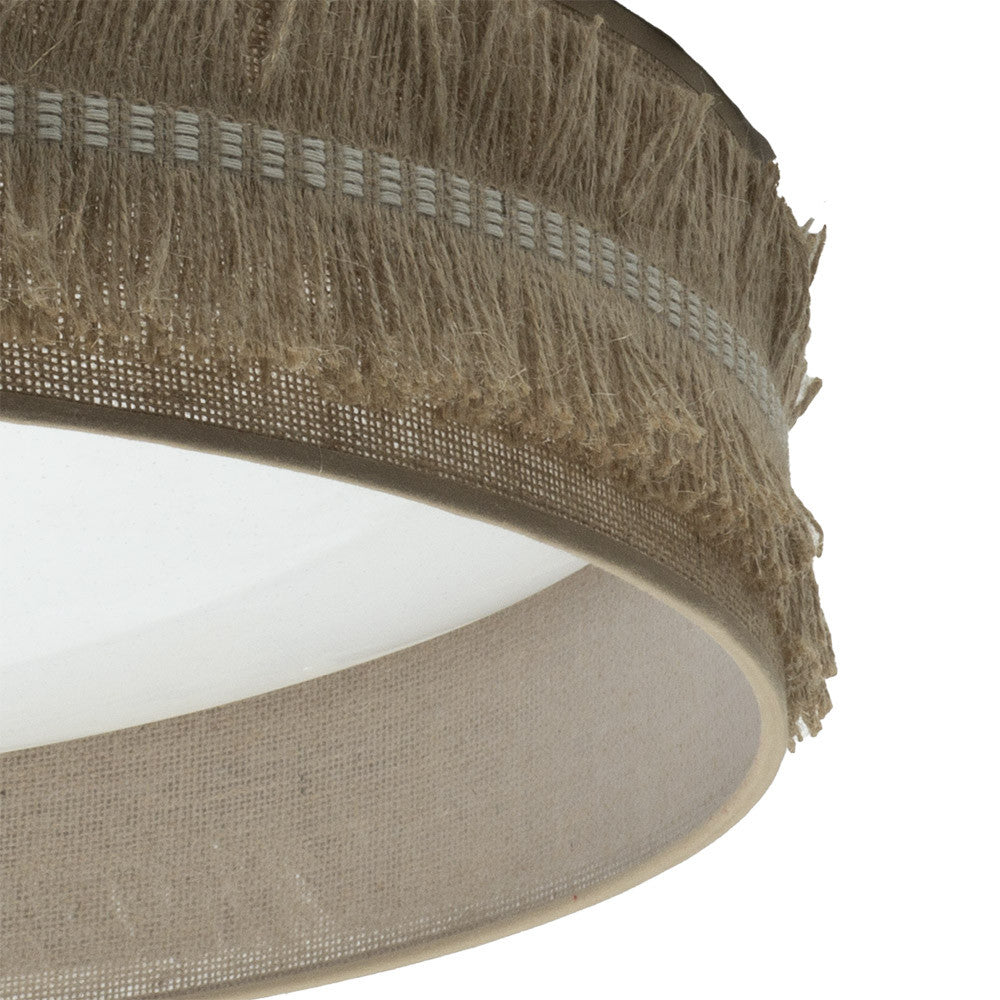 Plafón de tela de saco fabricado en textil color natural con doble pasamanería de flecos