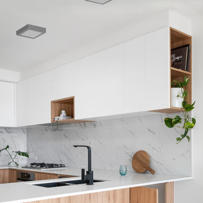 Plafón Know fabricado en Aluminio color Gris