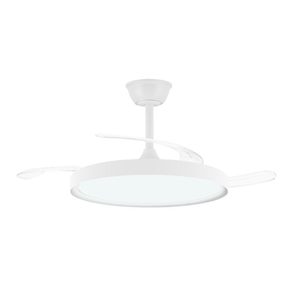 Ventilador moderno con aspas retráctiles ideal para salones