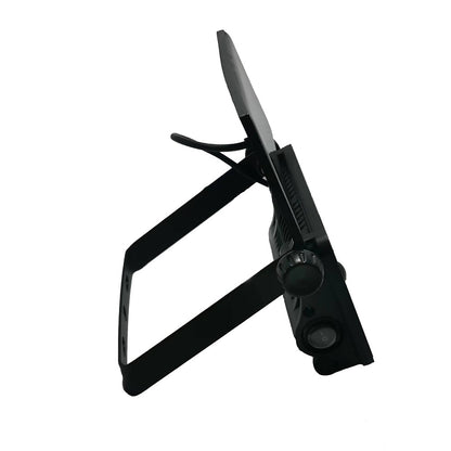 Foco proyector solar con sensor, ideal para iluminar jardines y terrazas con seguridad