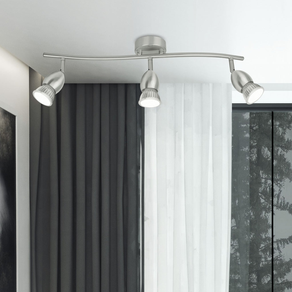 Regleta 3 luces Bala AJP/Alemar 10421: medidas de la moderna regleta de níquel satinado. Ilumina tu espacio con estilo.  #AJP #Alemar #RegletaBala #Iluminacion #DiseñoModerno
