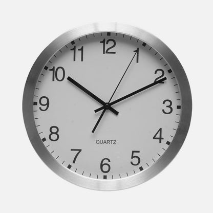Elegante reloj de pared blanco ideal para salón