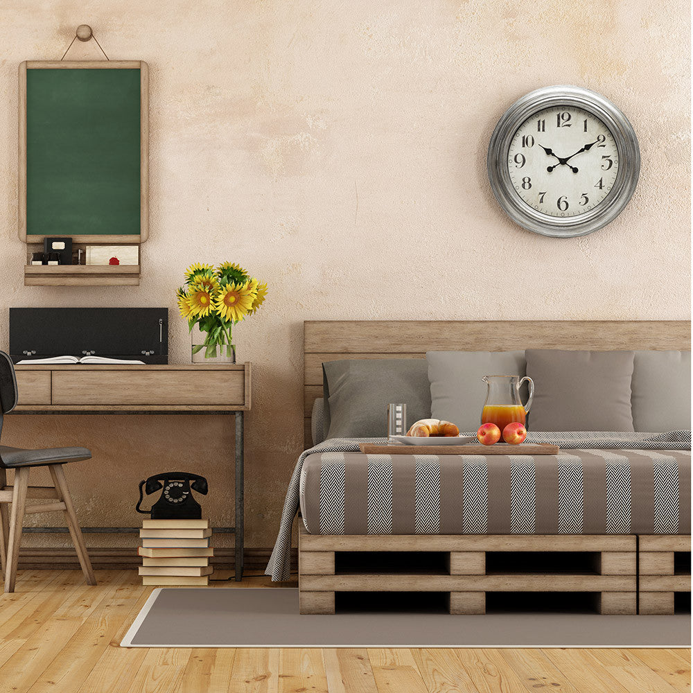 Reloj de pared con tecnología de cuarzo para mayor precisión