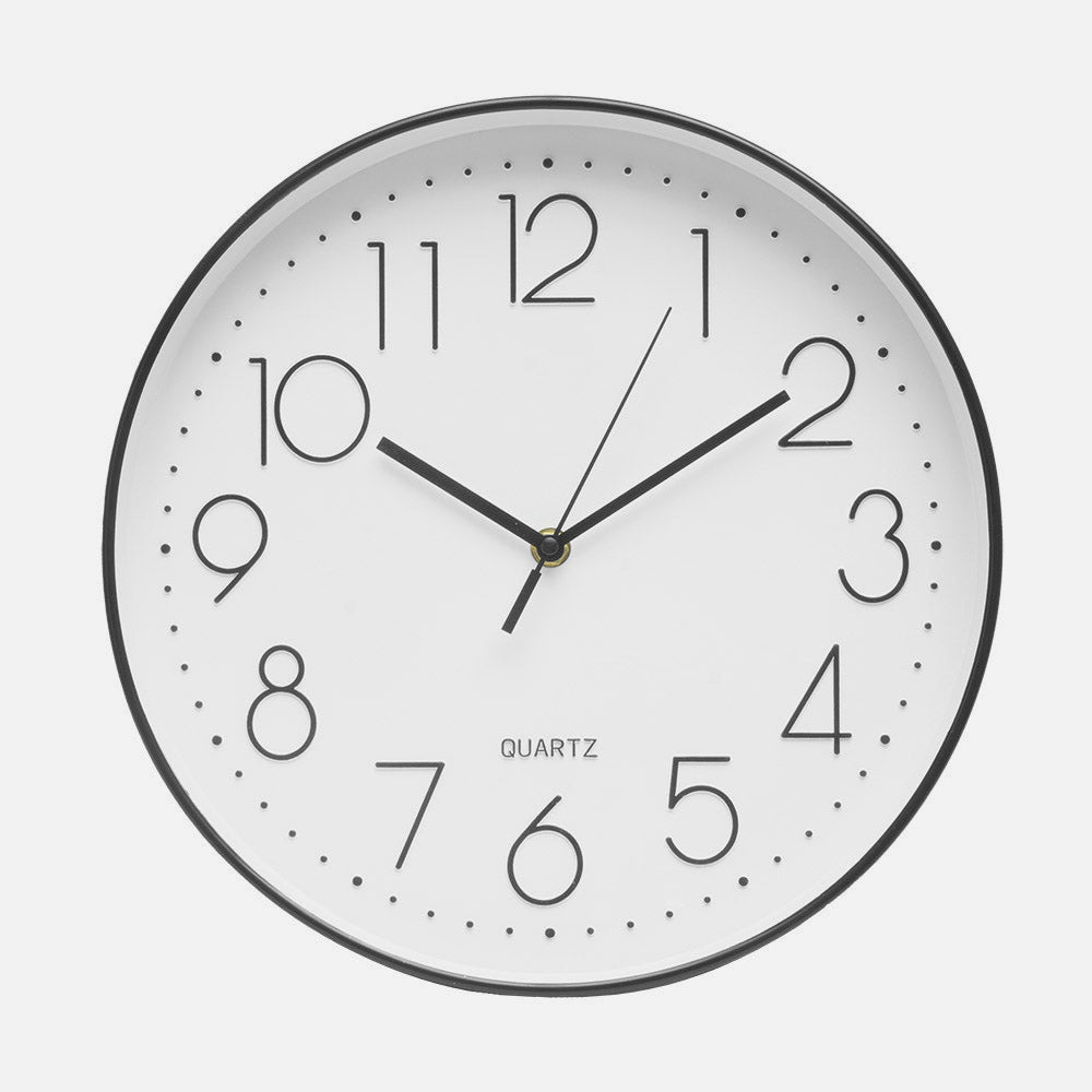 Elegante reloj negro minimalista ideal para salón