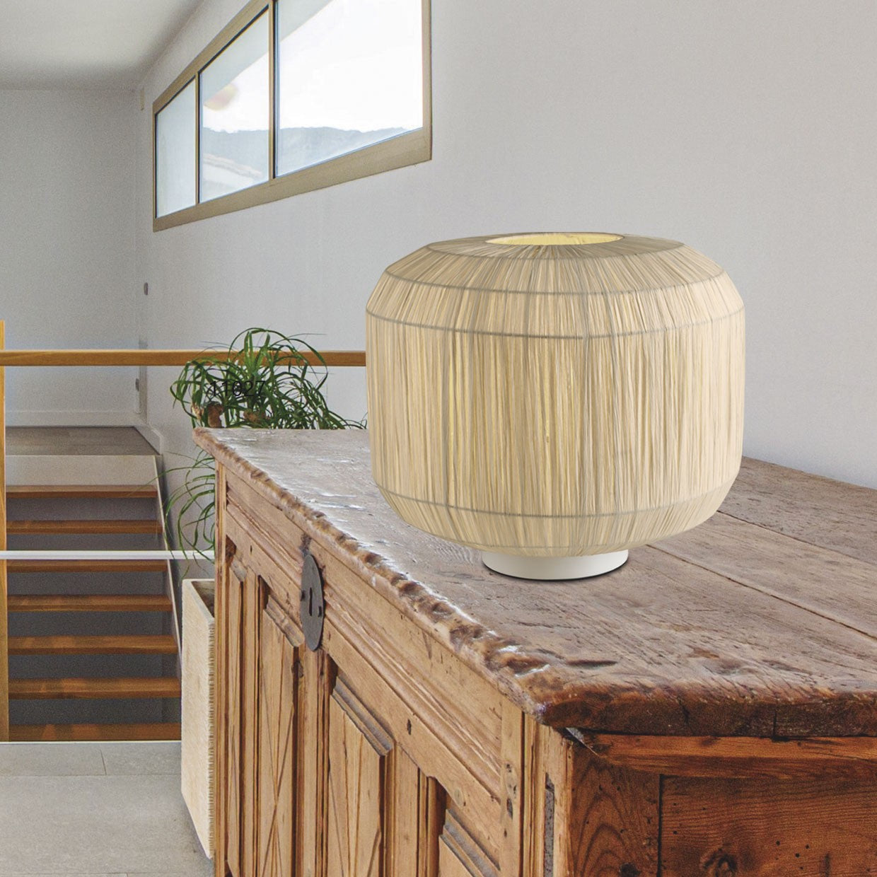 Lámpara sobremesa CHEVAL Beige AJP/Alemar (Ref. 11027) - Medidas: [Insertar medidas aquí, ej: Alto 45cm, Diámetro pantalla 30cm, Base 15cm].  luzguru.com
