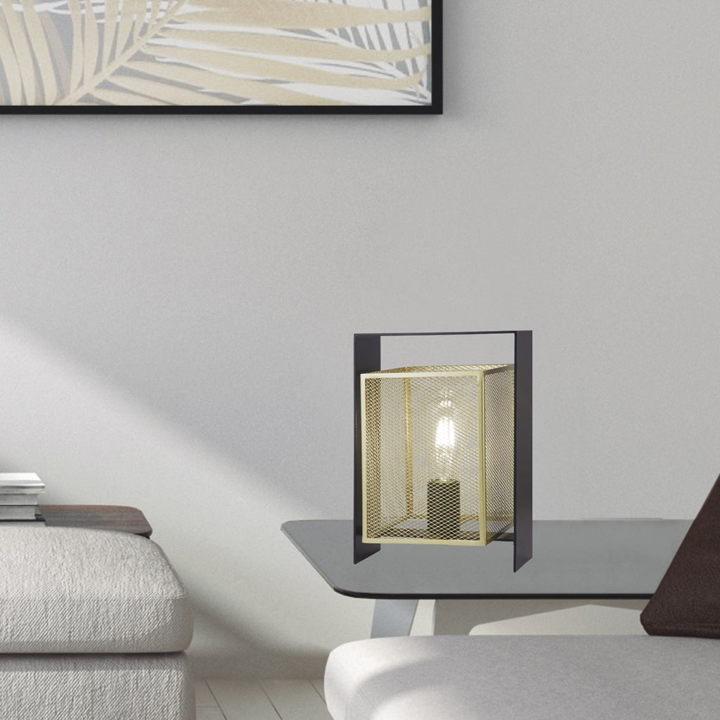 Sobremesa Nimes Negro-Oro AJP/Alemar (Ref. 10890) - Medidas: [Insertar medidas aquí].  Diseño metálico elegante. LuzGuru.com
