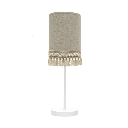 Lámpara Sobremesa Vera de Fabrilamp / Abrila en color Blanco/Beis, SKU 186471001