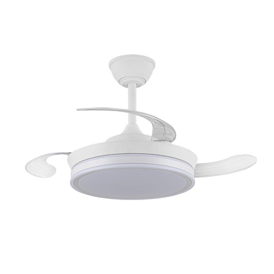 Ventilador fabricado en Acero color Blanco con aspas de PC