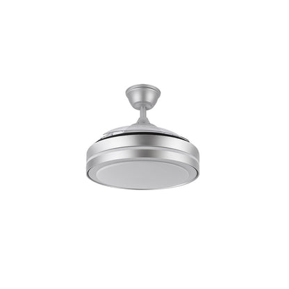 Ventilador Esparta fabricado en metal color plata con aspas de ABS transparente