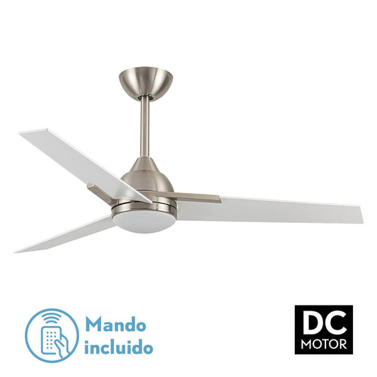 Ventilador de techo Argestes DC con luz LED de Fabrilamp, modelo 182591303 en acabado níquel