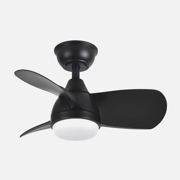 Ventilador de Techo con Luz LED Pirdo 60 cm Negro Fabrilamp instalada en ambiente decorativo de salón o dormitorio | Fabrilamp / Abrila