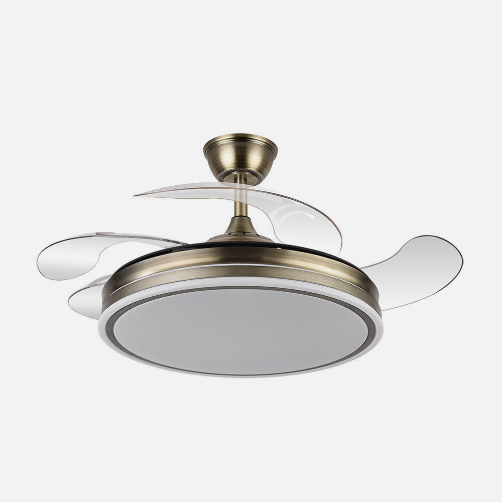 Elegante ventilador de techo color cuero, ideal para salón o dormitorio