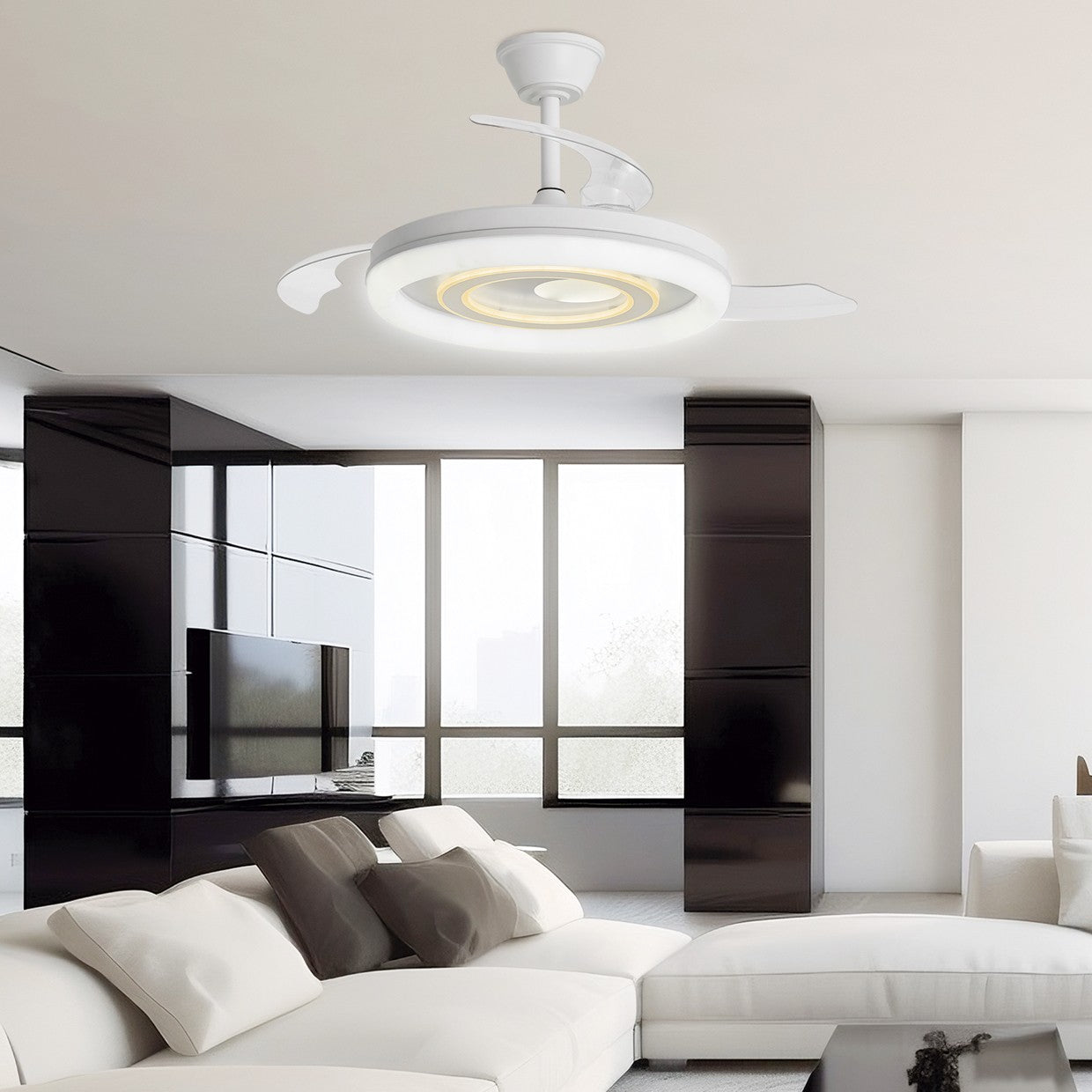 Ventilador de Techo BRIBÓN Blanco AJP / Alemar con palas abiertas y luz LED encendida