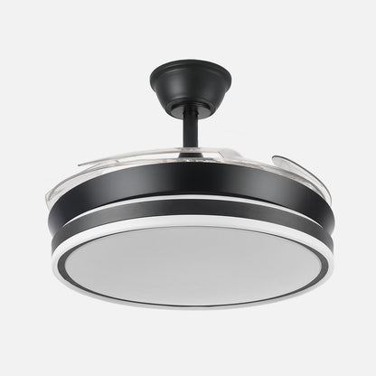 Ventilador Bayomo fabricado en metal color negro y aspas de ABS transparente