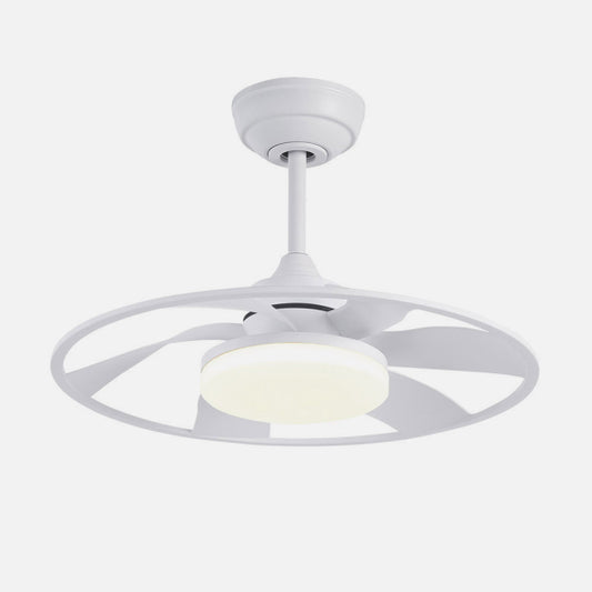 Ventilador de Techo con Luz LED Celsius 55 cm Blanco Fabrilamp instalada en ambiente decorativo de salón o dormitorio | Fabrilamp / Abrila