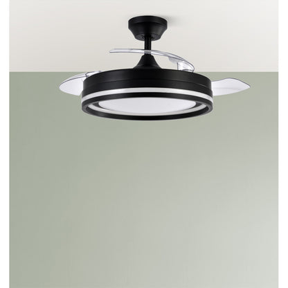 Elegante ventilador de techo negro ideal para el salón