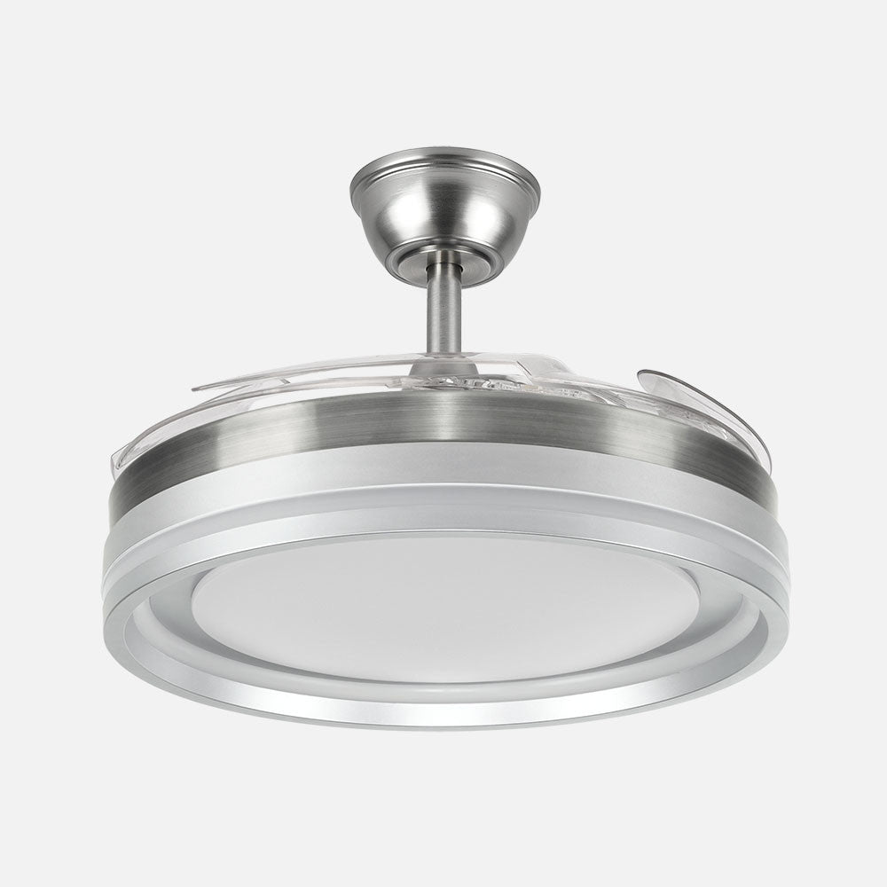 Ventilador Cerrato fabricado en Metal y ABS color Níquel, con luz LED