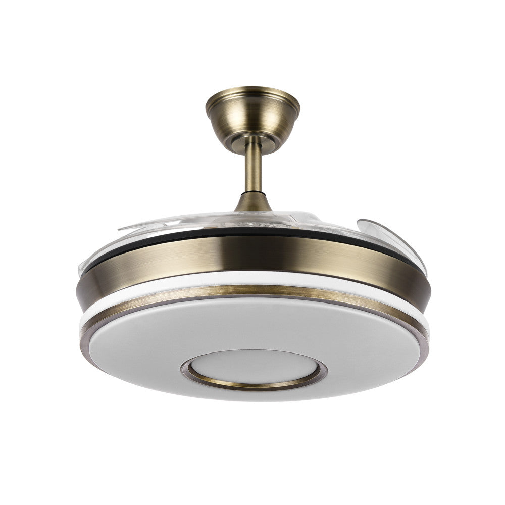 Ventilador Dani fabricado en metal color cuero con aspas ABS