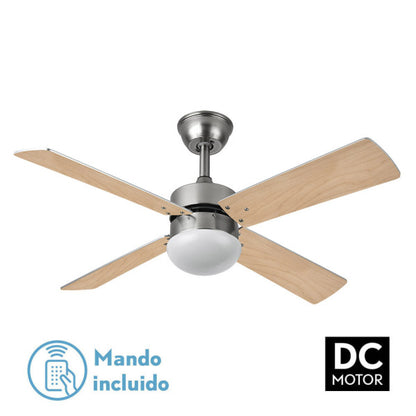 Ventilador de techo Sofia DC en níquel y haya/plata, vista frontal. Fabrilamp.