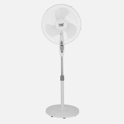 Ventilador de pie con motor AC y 3 aspas, flujo de aire de 3300 m³/min | Fabrilamp / Abrila