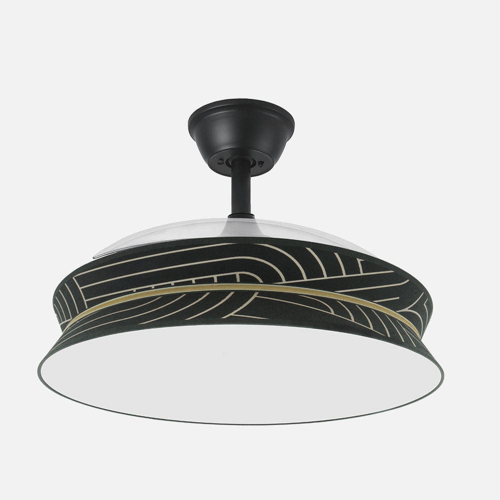 Ventilador Decor fabricado en metal color Negro/Negro-Plata con aspas de ABS