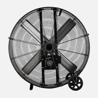 Ventilador industrial Maximum fabricado en metal color negro