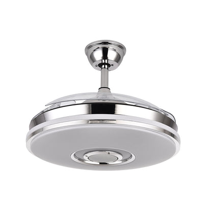 Ventilador Noto fabricado en metal color cromo