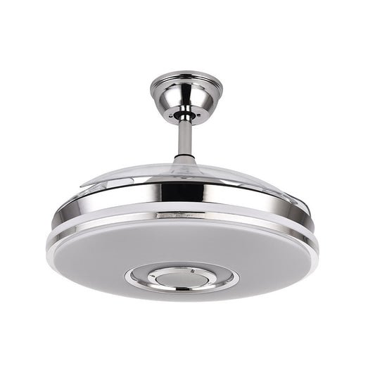 Ventilador Noto fabricado en metal color cromo