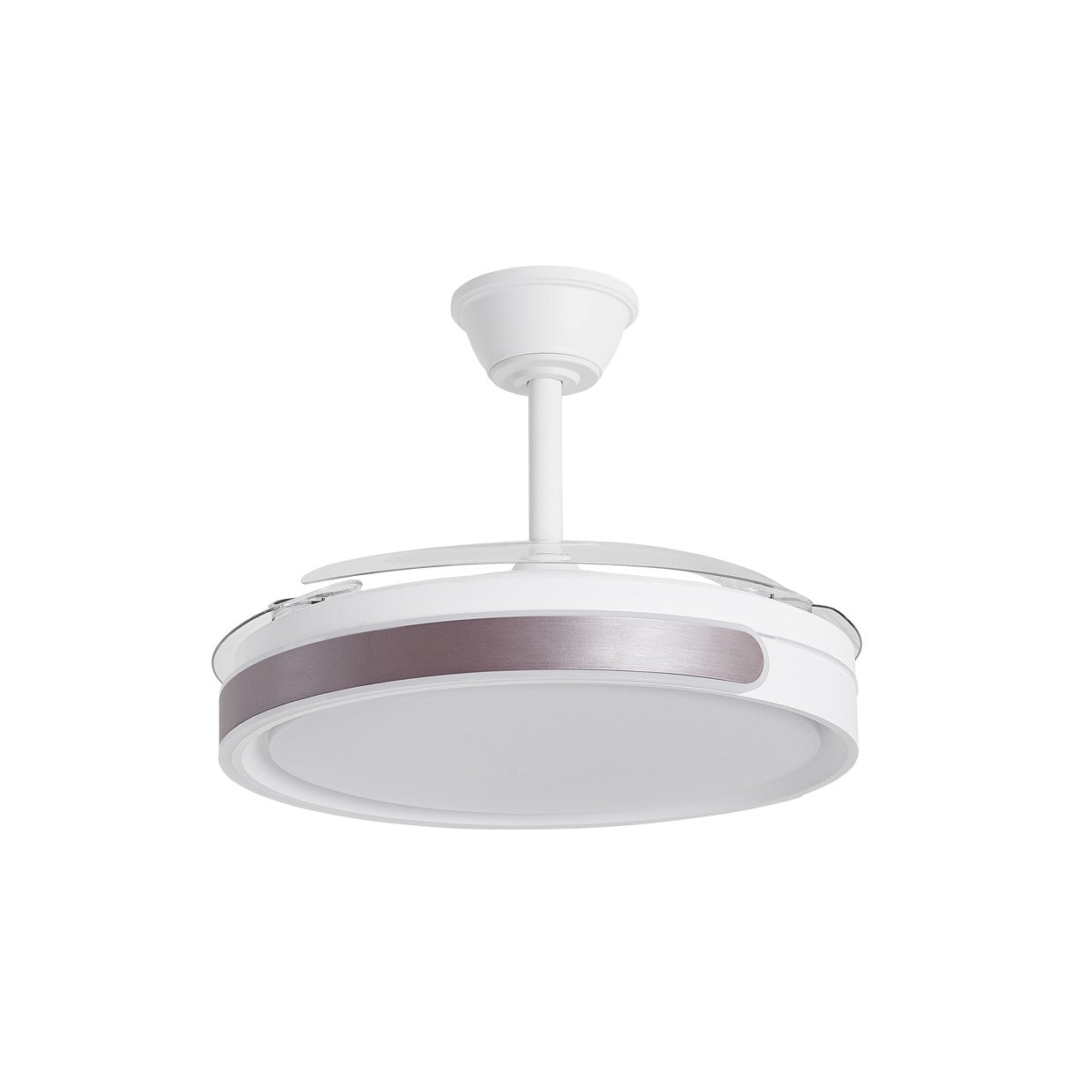 Ventilador de techo Samaná Café AJP / Alemar en un ambiente moderno, con luz encendida